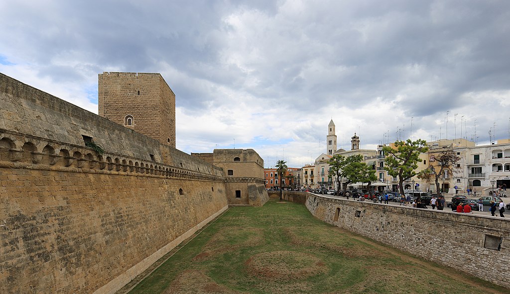 Un giorno al volo: i trulli di Alberobello e Bari Un giorno al volo: i trulli di Alberobello e Bari