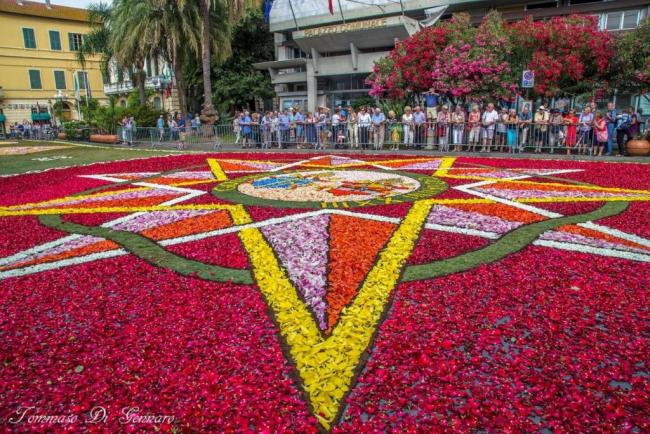 Infiorata a Diano Marina