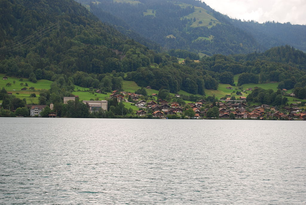 Giro romantico del Lago di Thun in Trenino