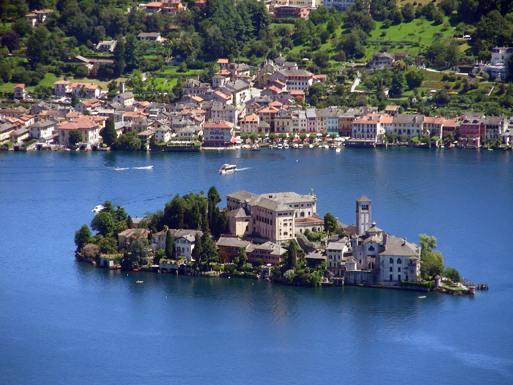 Laghi, cultura ed enogastronomia in Piemonte