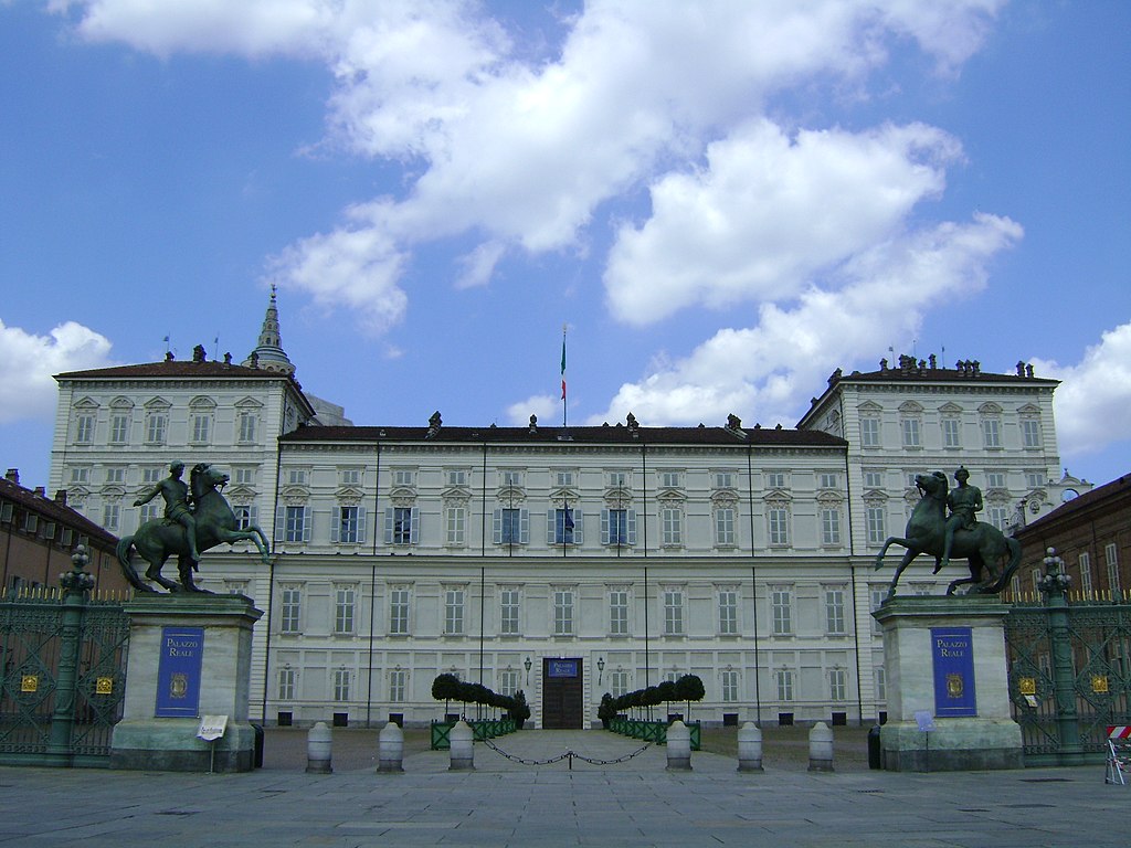 NOTTURNO A PALAZZO REALE