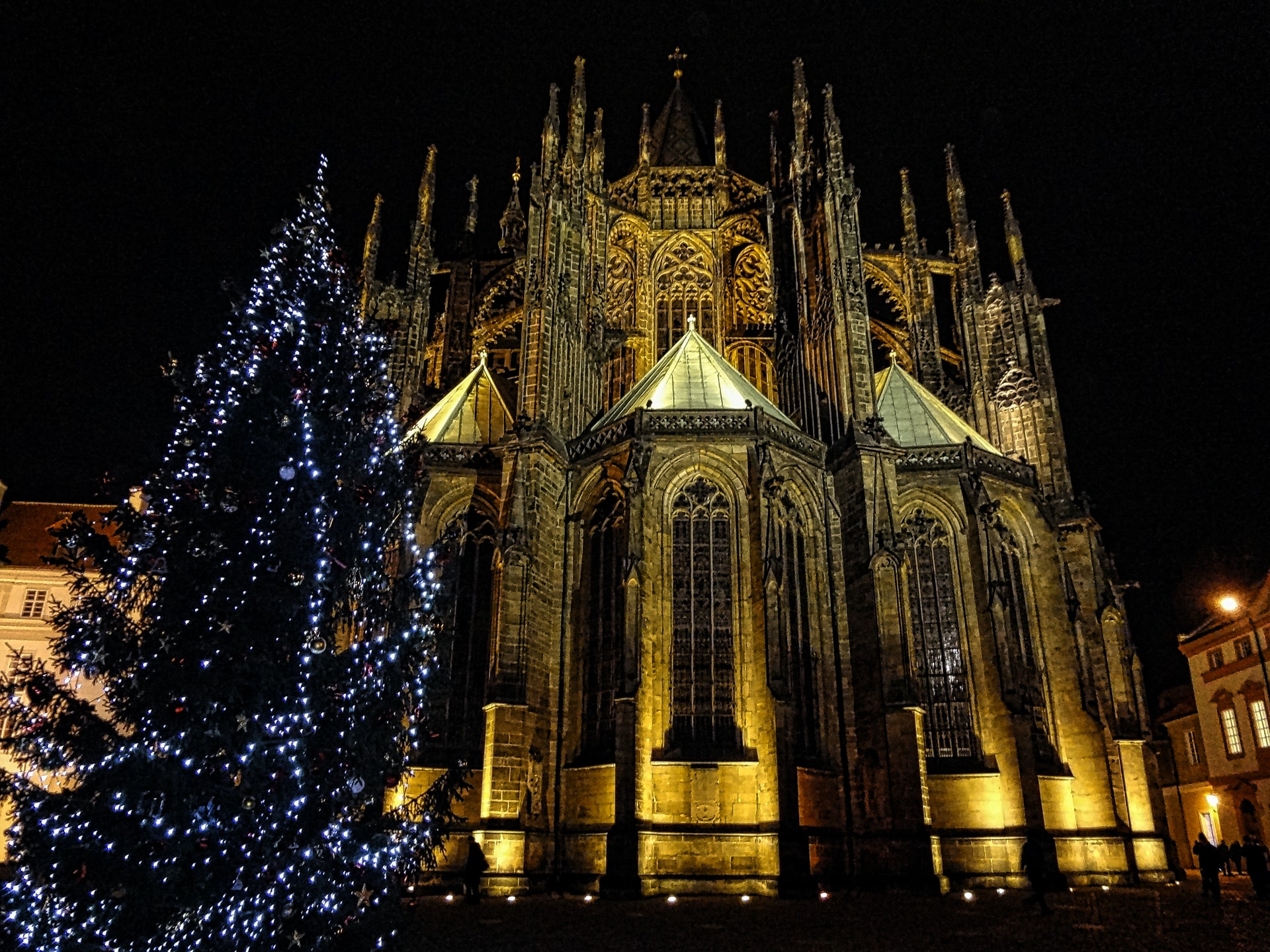 Mercatini di Natale a Praga in volo e crociera sulla Moldova Mercatini di Natale a Praga in volo e crociera sulla Moldova