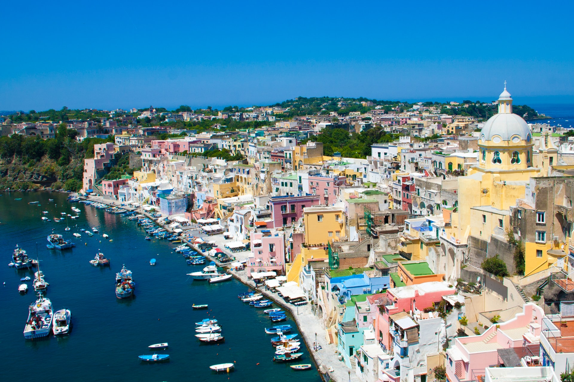 Foto di Erwin Doorn | Unsplash Licence Procida e Campi Flegrei