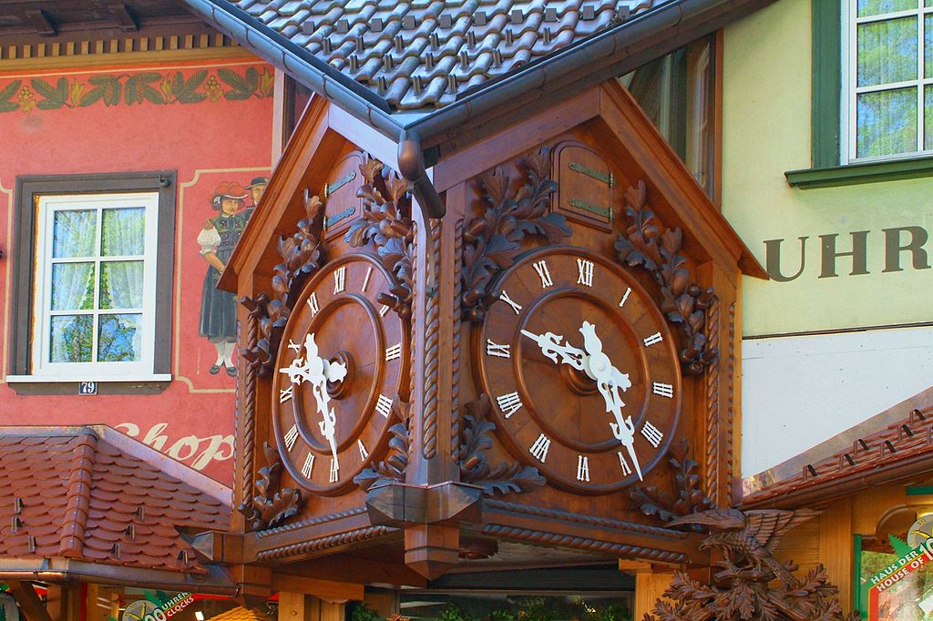 La foresta nera e gli orologi a cucù La foresta nera e gli orologi a cucù